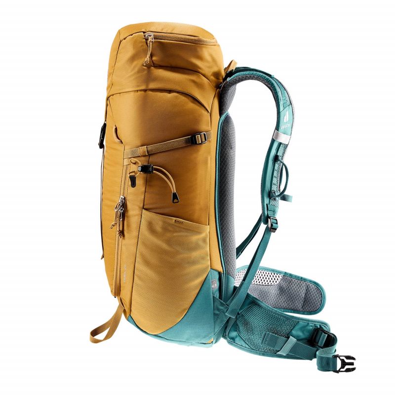 Deuter Trail 24l hiking backpack